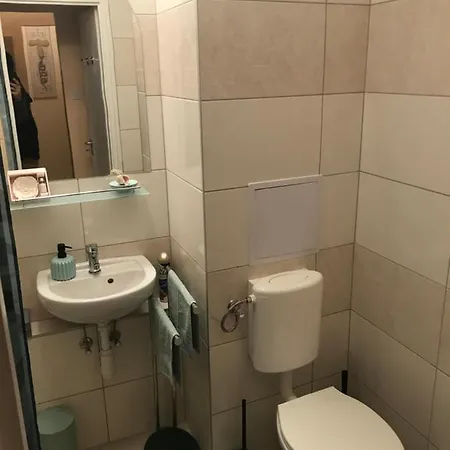 Menta Apartman Szolnok Esterno foto